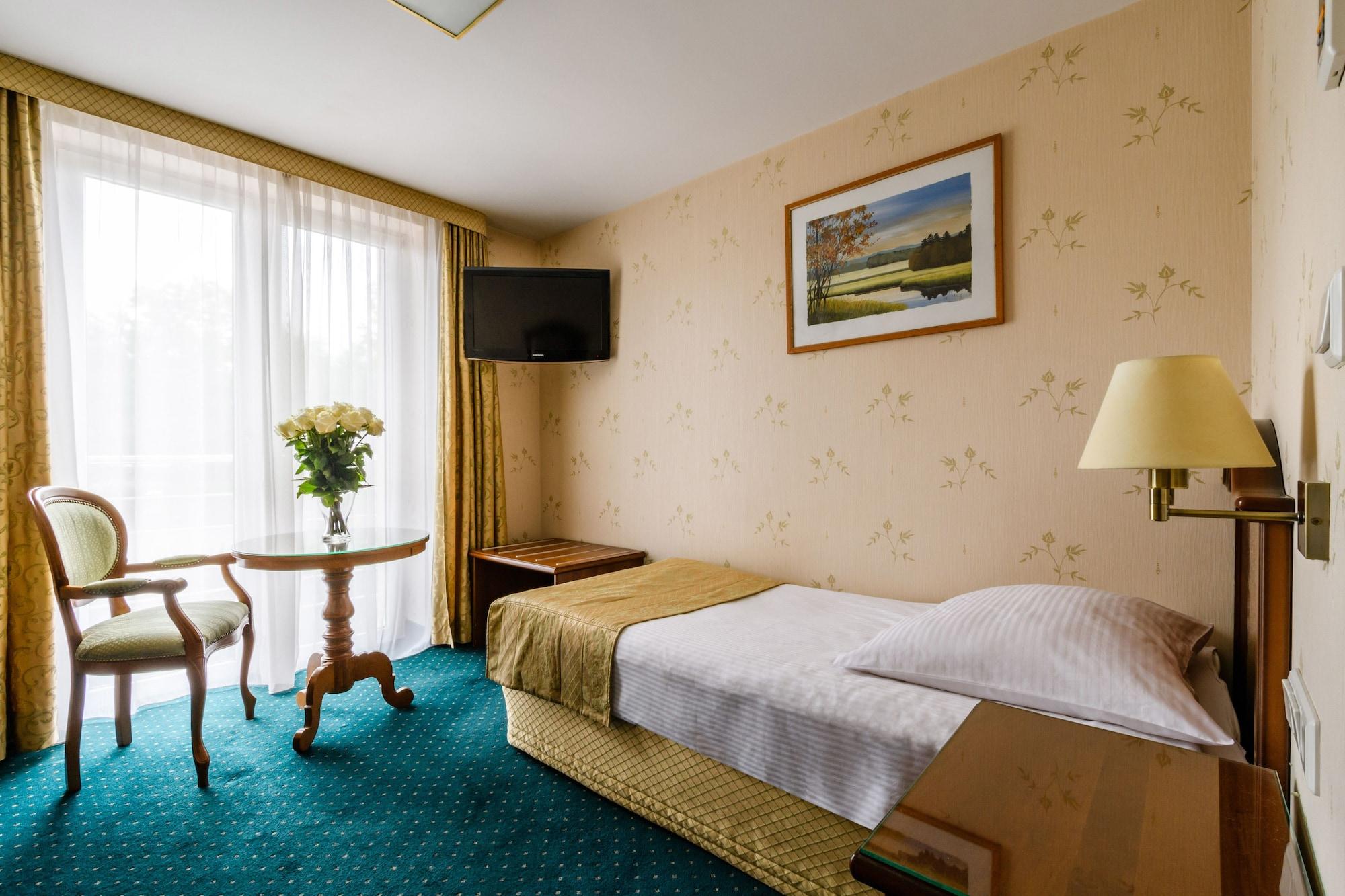 Hotel Boss Warsaw Luaran gambar