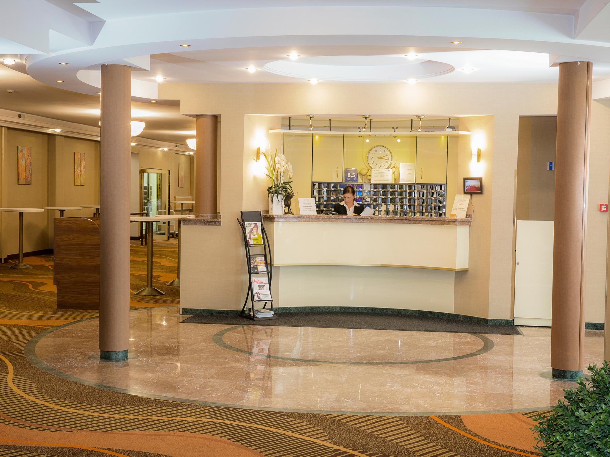 Hotel Boss Warsaw Luaran gambar