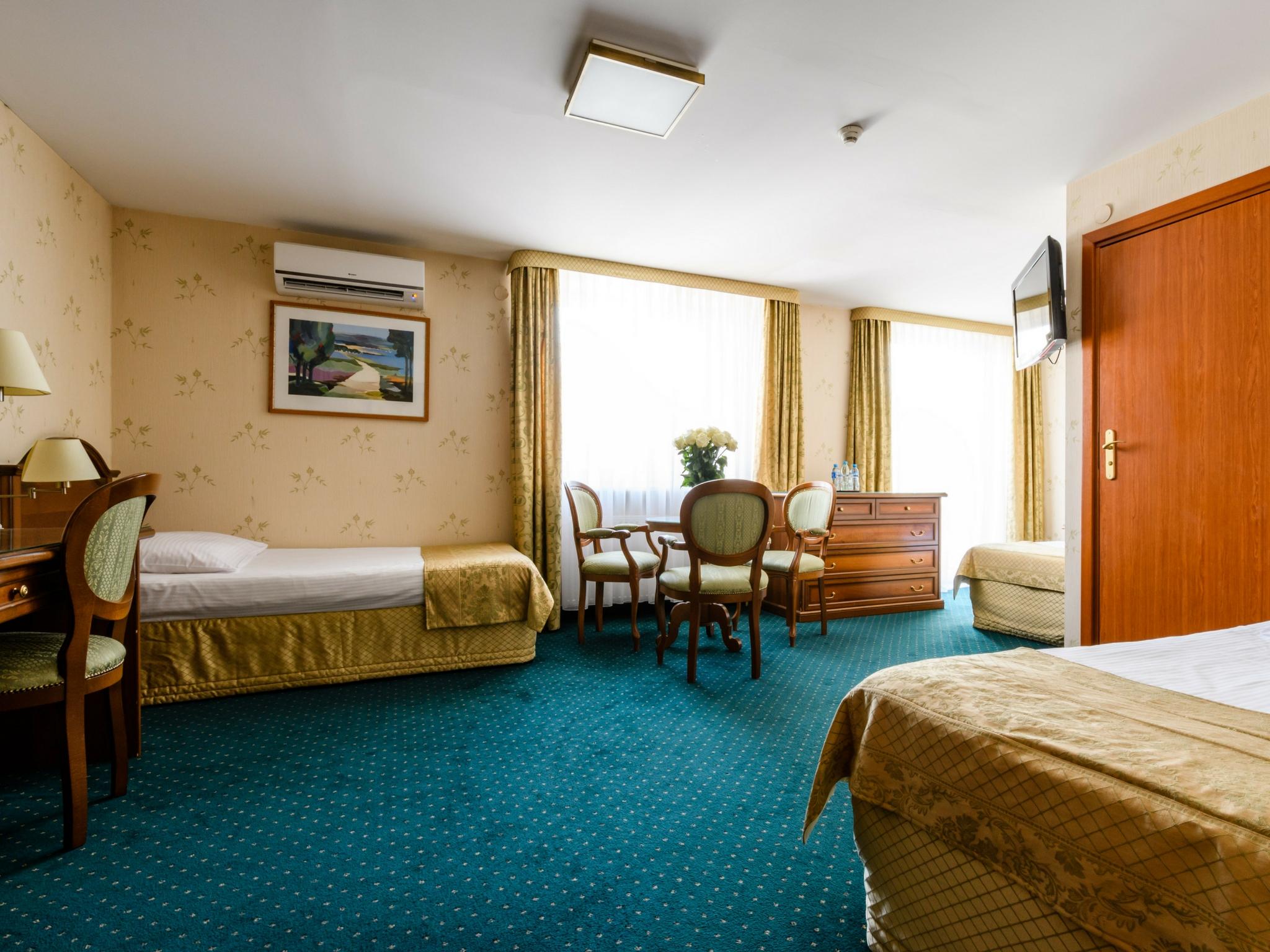 Hotel Boss Warsaw Luaran gambar
